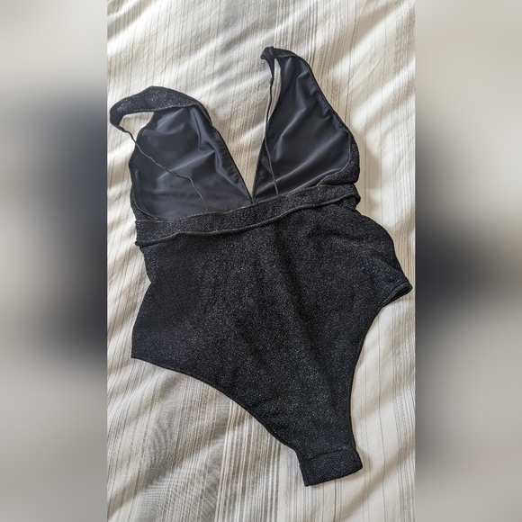 Oséree plunge suit - Picture 8 of 8